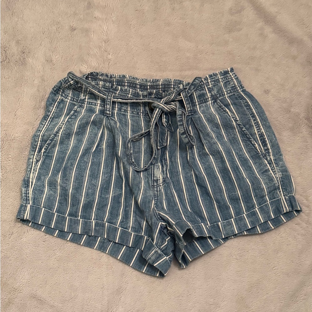 American Eagle Striped Blue‎ Women's High Waisted Cotton Shorts Size 6